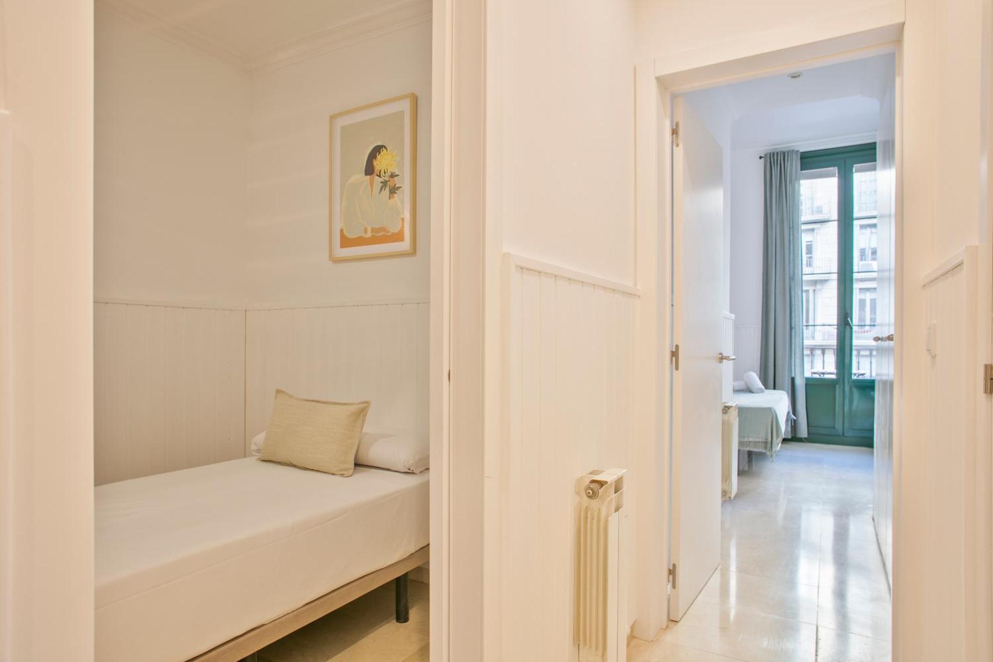 Anton'S Downtown Apartment Барселона Экстерьер фото